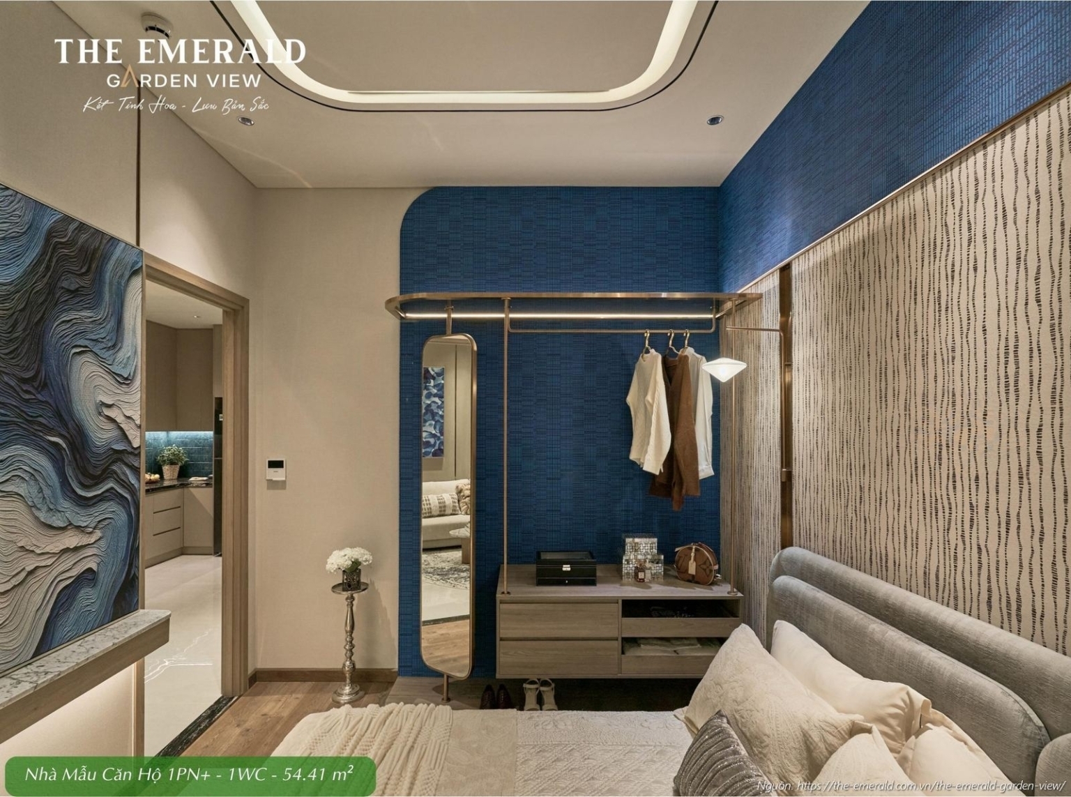 Thiết kế phòng ngủ Master ấm cúng tại nhà mẫu căn hộ 1 phòng ngủ cộng diện tích tim tường 54.41 m2 The Emerald Garden View